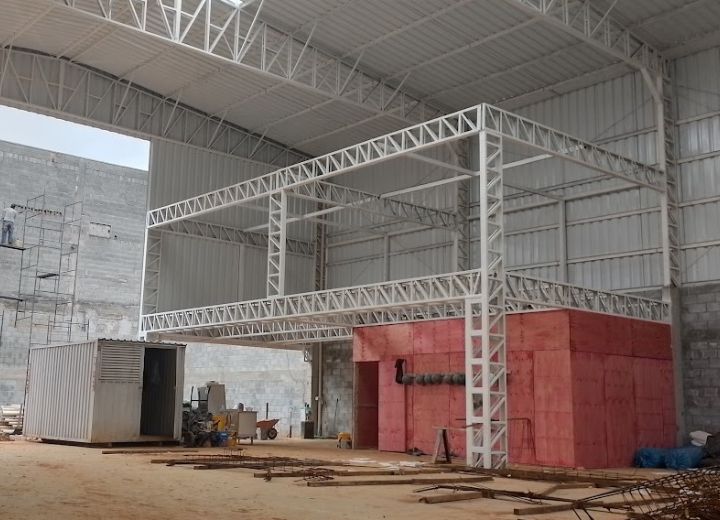 Mezaninos metálicos